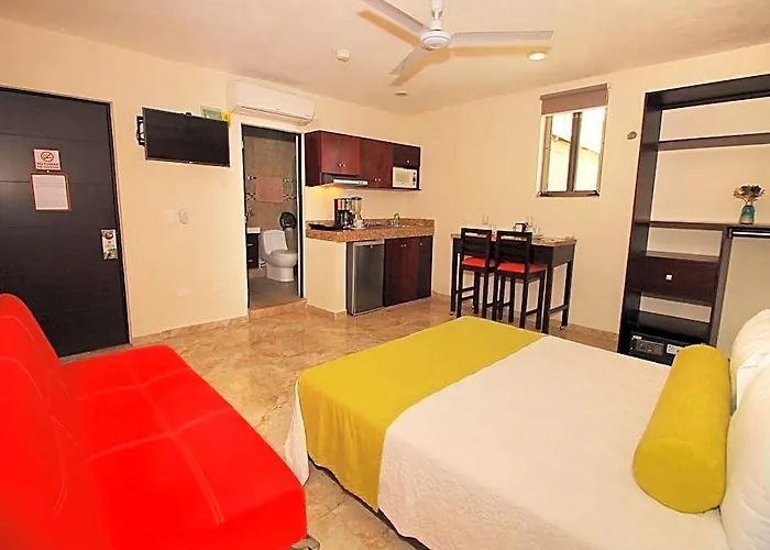 Hotel Papagayo 2*