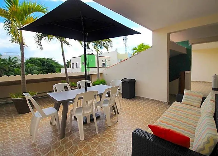 Papagayo Hotel